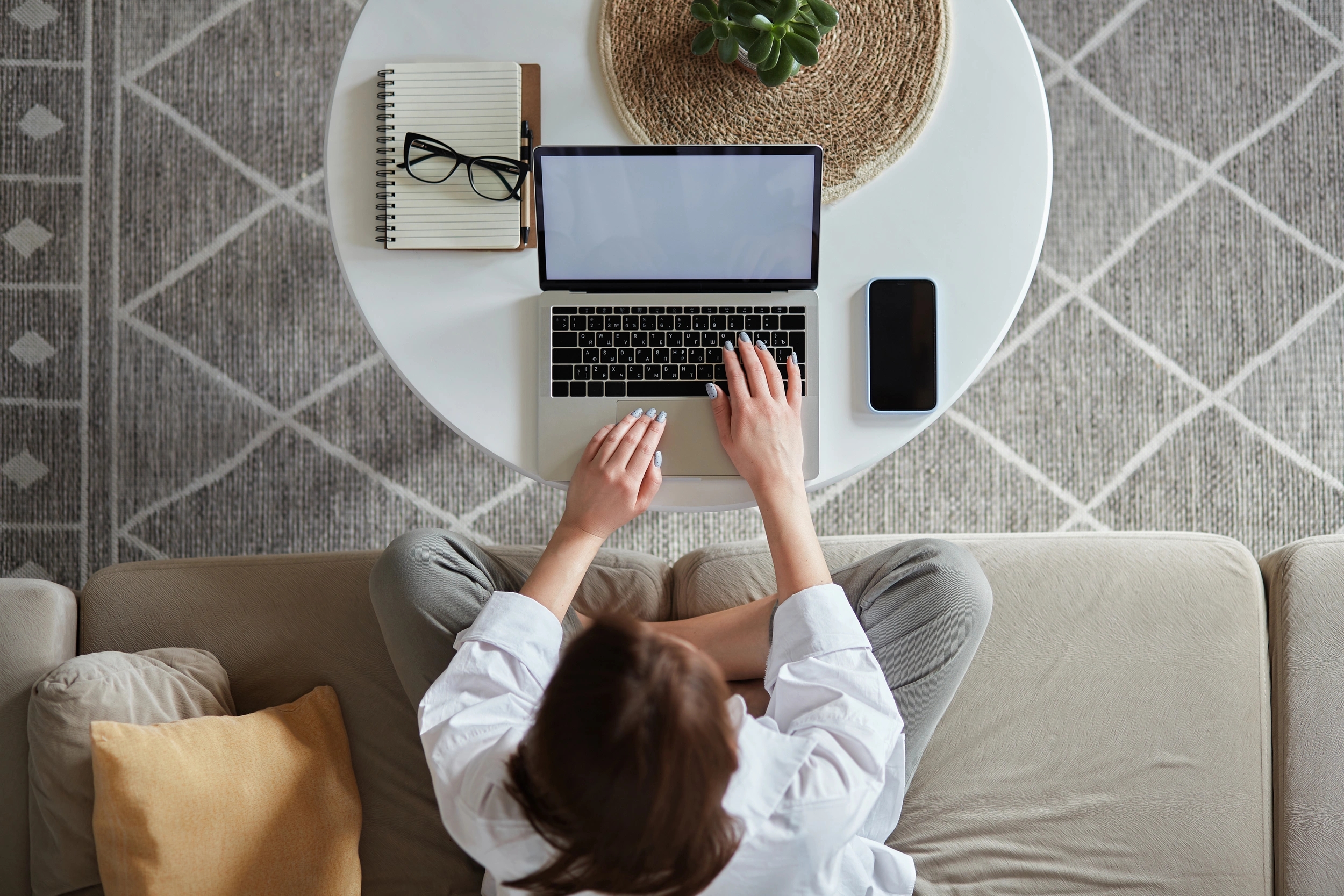 Ordinateurs pour collaboration à distance pour entreprises corses